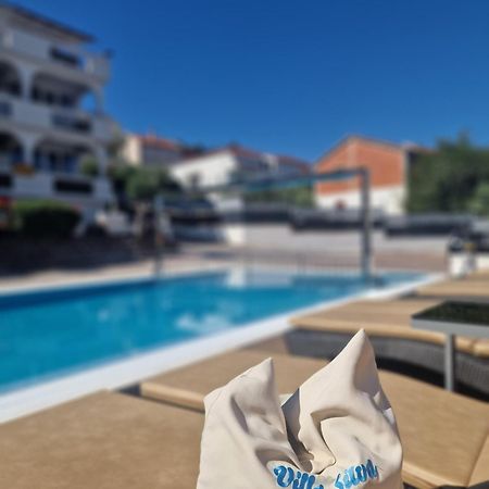 Luxury Apartments Silva With Sea View Округ Горни Екстериор снимка