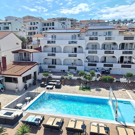 Luxury Apartments Silva With Sea View Округ Горни Екстериор снимка