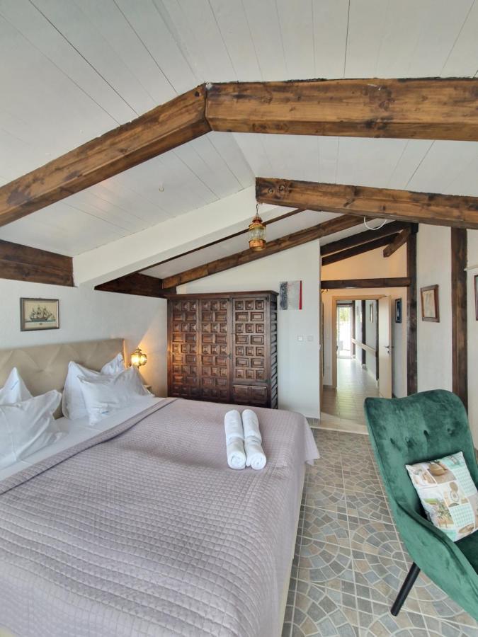 Luxury Apartments Silva With Sea View Округ Горни Екстериор снимка