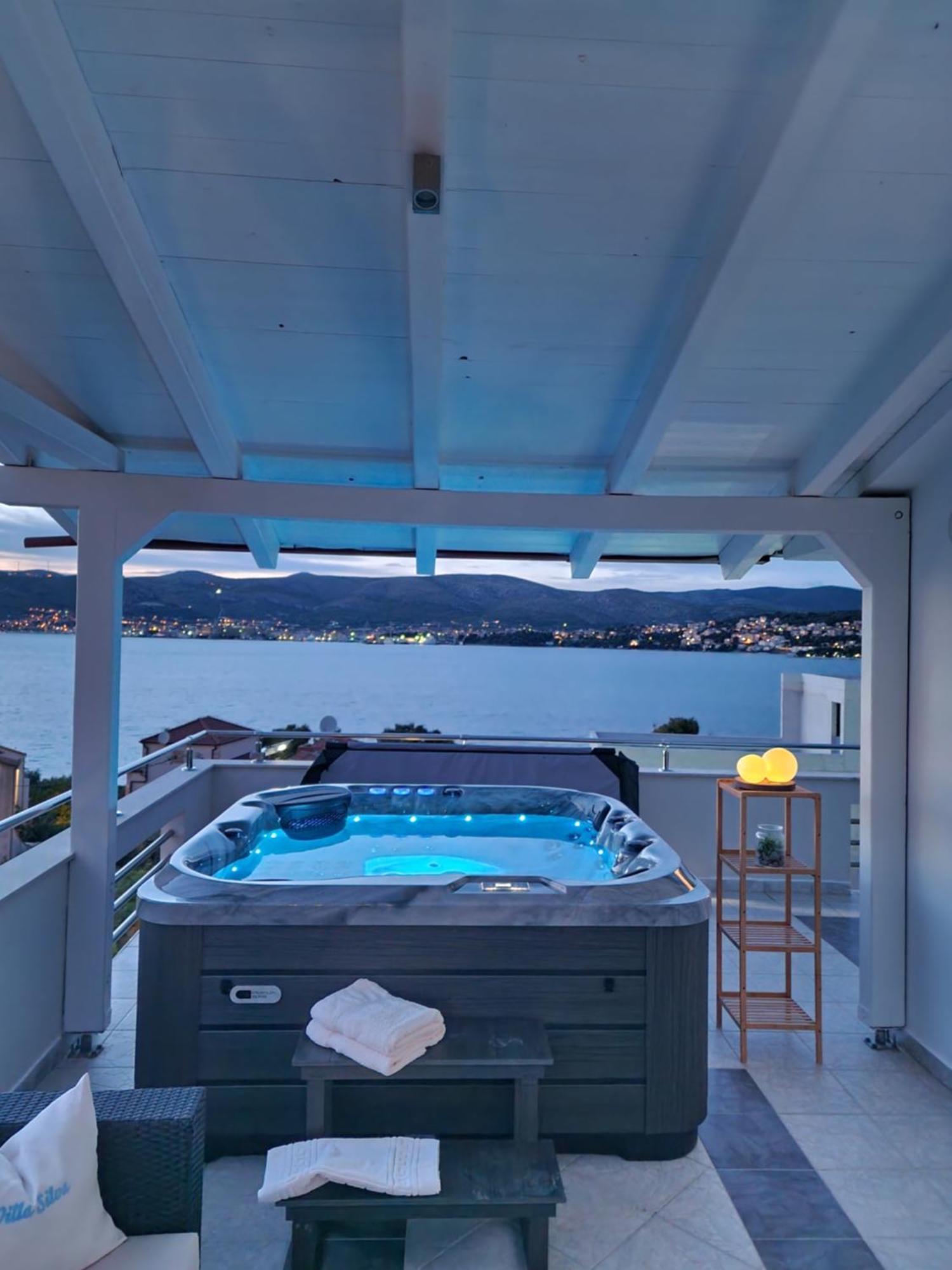 Luxury Apartments Silva With Sea View Округ Горни Екстериор снимка